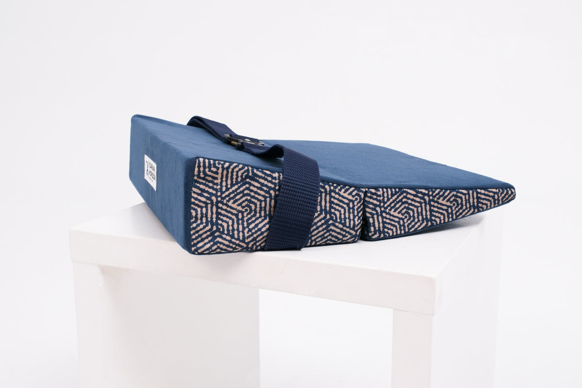 Premium Acro Travel Pillow (Medium Size) - African Style